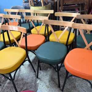 Chaise en bois et metal pour café restaurant snack